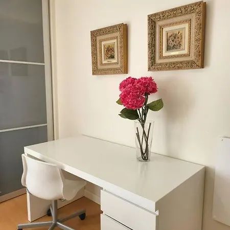 Family-friendly Flat 2br 2ba Metro Telheiras Apartment *